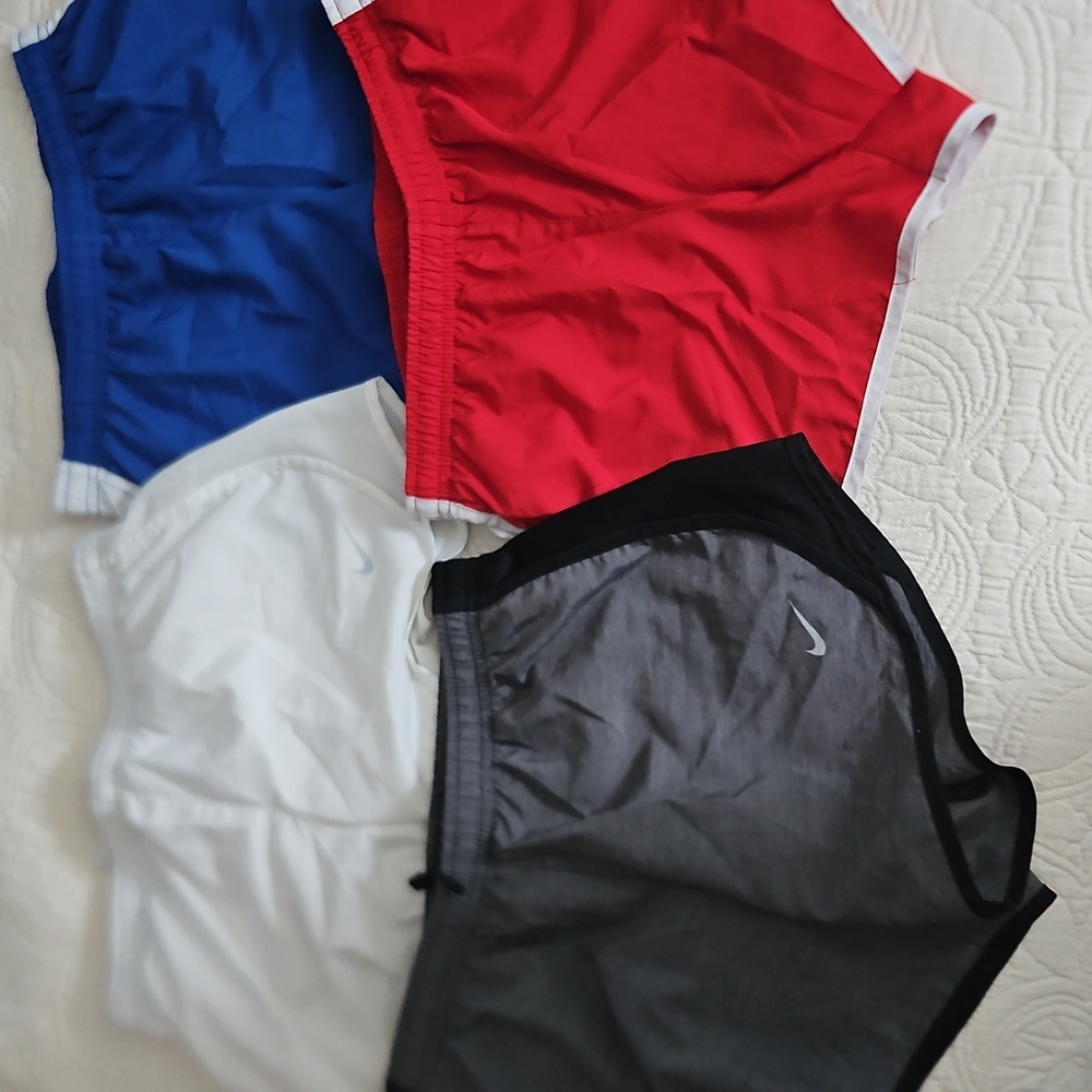 Nike Girls Youth Med  Shorts Youth  Dry Fit - Blue , Red, White, Gray